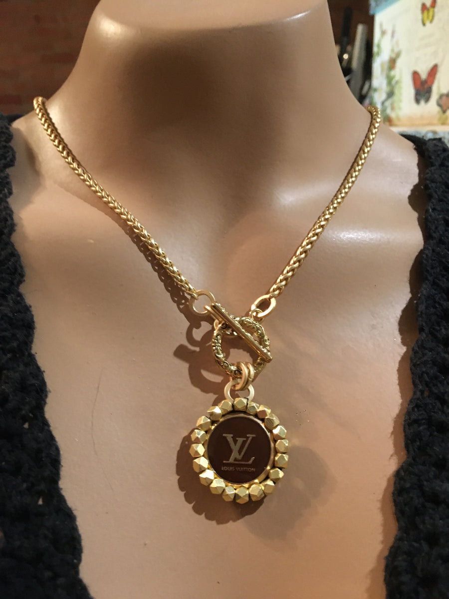 LV Necklace – suewoojewels