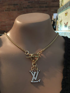 LV Lock Necklace – suewoojewels